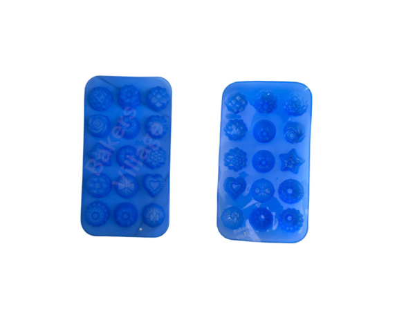15 Flower Shaped Silicone Mould