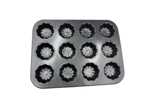 12 holes cupcake design mould