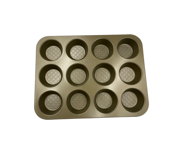 Bergner-12-hole-muffin-tray.png